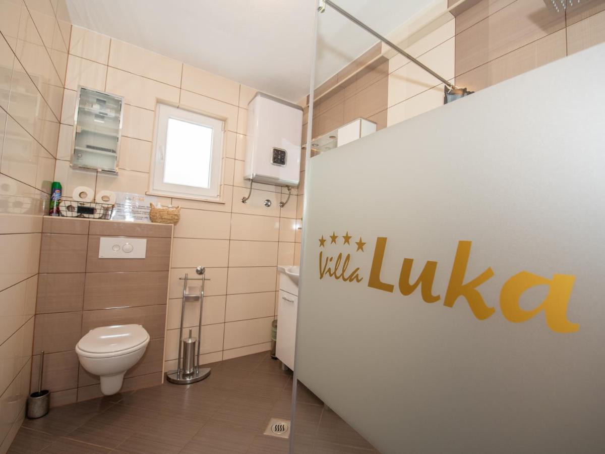 Beautiful Holiday Home "Villa Luka" Kaštel Štafilić Kültér fotó
